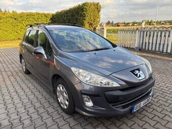 Peugeot 308 kombi 1,4i- 16V- 70kw, r. 2010, klima