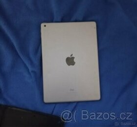 Aple iPad 6 generace - 1