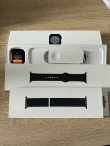 Apple Watch Series 8 45mm inkoustový hlinik
