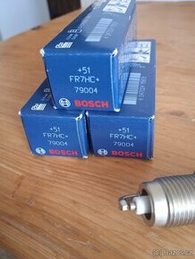 Svíčky Bosch do všech motorů Škoda HTP, NOVÉ