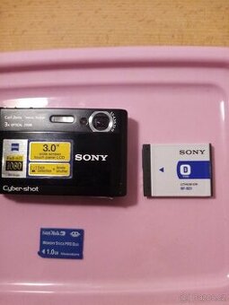 Digitální foťák sony