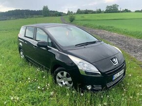 Peugeot 5008 1,6 HDI 82 KW r.v. 2011 7 míst .