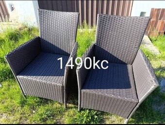 Zahradní nábytek