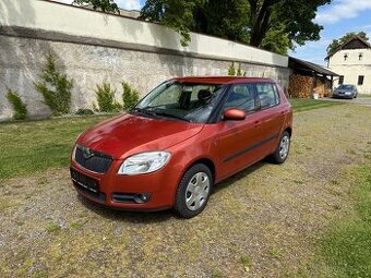 Škoda Fabia 2 1.4i 16V nová STK, TAŽNÉ, klima, velký servis