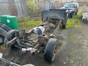 Prodám na Nissan Navara D40 4 dveř 2,5 nafta