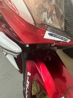 Yamaha YZF R125