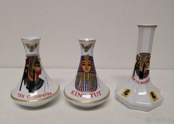 Porcelánové vázy s egyptským dizajnom