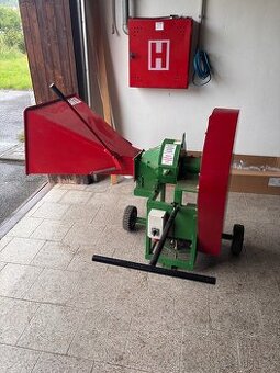 Štěpkovač Pirana Bystroň 4,6kw - 1
