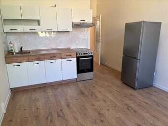 Pronájem bytu 1kk 28 m²- Ostrava-Přívoz