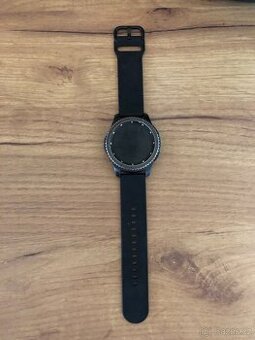 Hodinky Samsung gear S3 frontier