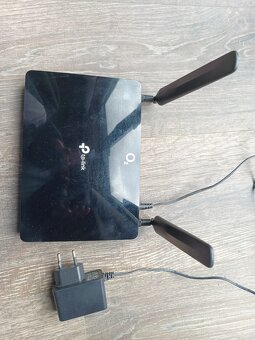 Router TP-link Archer MR200