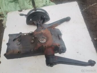 Víko hydrauliky Zetor 6945