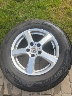 ALU kola a zimní pneu 215/70 R16
