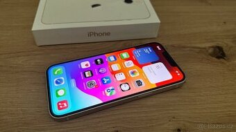 Apple iPhone 13 128GB, příslušenství, 6800Kč