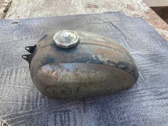 Palivová nádrž ČZ