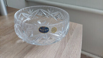 Brousne sklo - Boeia Crystal