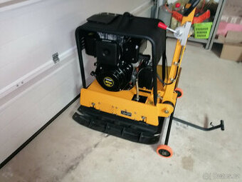 Vibrační deska s dieselovým motorem RPi38DE 38 KN 292 kg