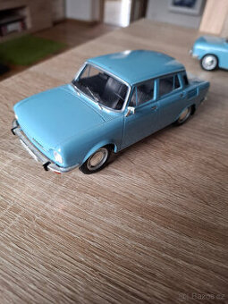 Škoda 100 1:24 menší poškození laku