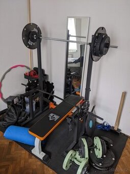 Mirafit squat rack stojan so safety bars (dobrý stav)