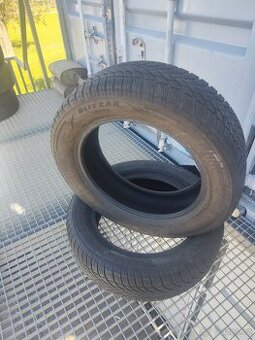 225/60R18 Bridgestone Zima