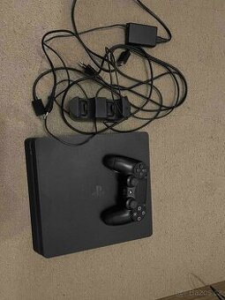 Playstation 4 slim-500 gb +1 ovladač