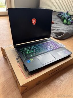 Herní mašina RTX 4070 MSI Katana 15 B13
