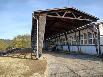 Pronájem přístřešku Radnice 33828