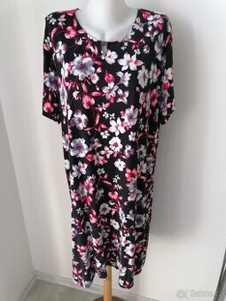 Dámské šaty vel. 52