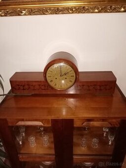 Starožitné stolní hodiny funkční původním stavu
