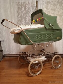 Retro kočárek Liberta