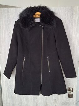 Dámský kabát ORSAY – TOP stav