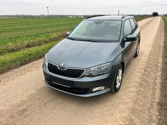 ► ŠKODA FABIA III 1.2 TSI 66KW STYLE LED - SENZORY - TAŽNÉ