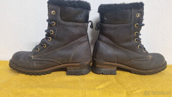 Zimní boty 38
