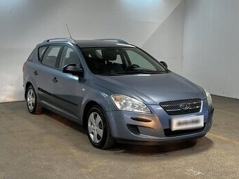 Kia Ceed CRD ,  66 kW nafta, 2009