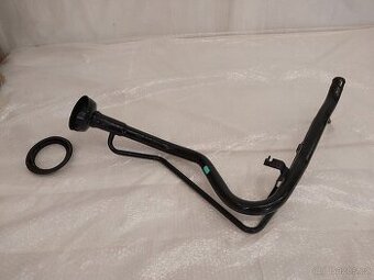 Nissan Qashqai J11 – Hrdlo nádrže