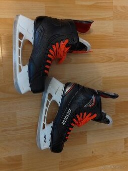 Brusle Bauer Vapor X400