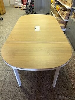 Konferenční - jednací stůl