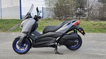 Yamaha XMAX 300 (2021)