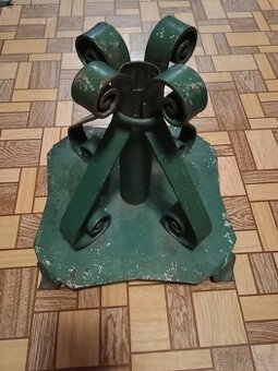 Retro stojan na vánoční stromek