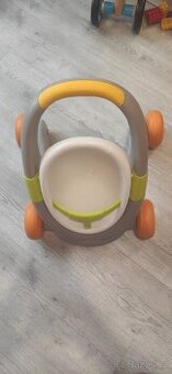 Chodítko jako kočárek