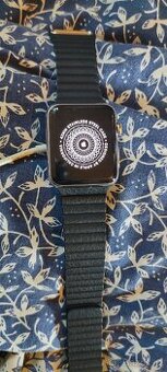 Apple Watch + nabíječka + Reprák Osobně Děčín