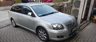 Toyota Avensis combi 2.0 Vvt-i, benzín, automat