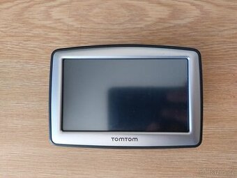 Navigace Tomtom XL Traffic