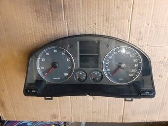 tachometr VW Golf 5