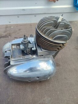 Jawa ČZ 175 motor 453