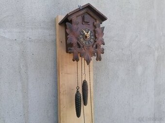 Predám starožitné nemecké kukučkové hodiny