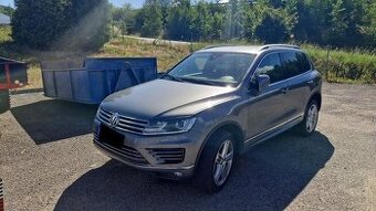Vůz na náhradní díly VW Touareg 7P R-Line FL 2016 CVVA PXP L
