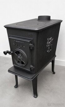 Litinová kamna Jotul F 602 N černý lak