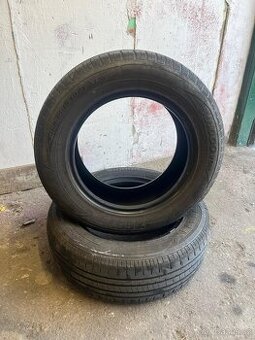Letní pneu 215/65/17 2ks