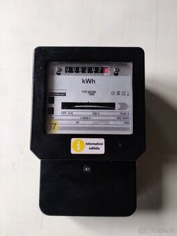 Podružný, odečtový elektroměr 220V